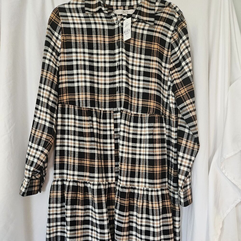 LOFT Black and White Plaid Long Sleeve Dress